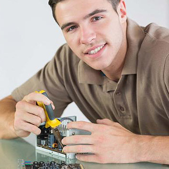 FP de Grado Medio de Sistemas Microinformáticos y Redes en Oviedo, Gijón, Avilés, Langreo y León